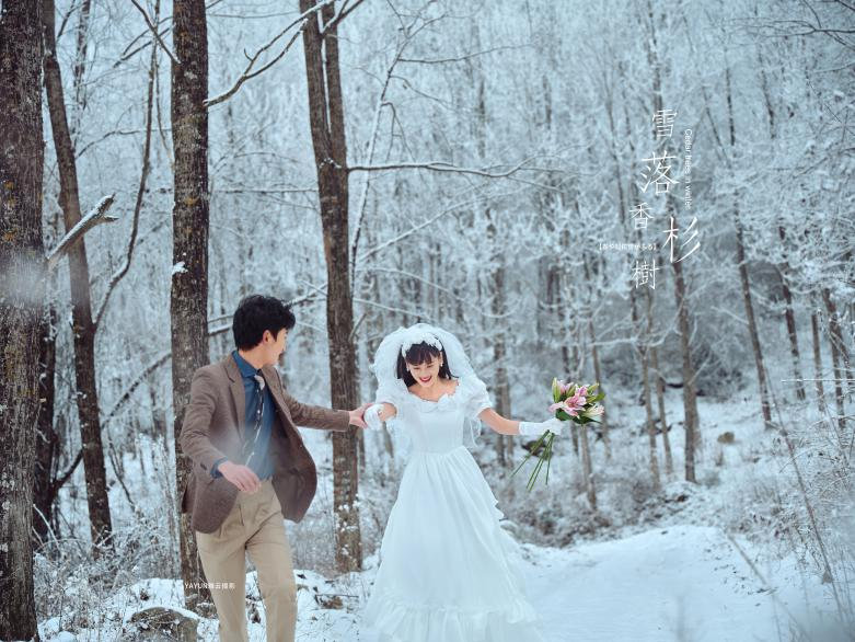 【雪景婚纱照】2021独特雪景婚纱照快来收藏让你美爆朋友圈(图2)